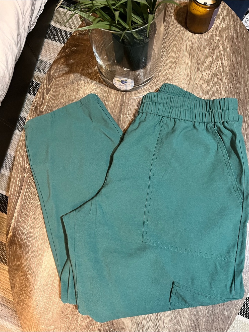 Women’s Elastic-Waist High-Rise Straight Leg Cargo Pants in Teal Green XL NWOT